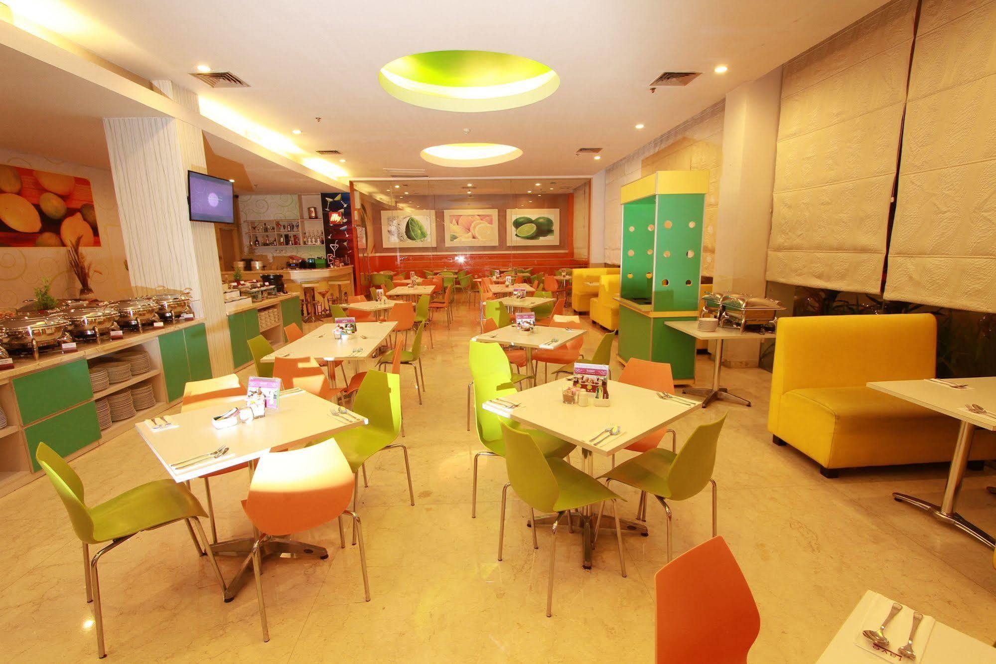 D'Primahotel Balikpapan Exteriör bild