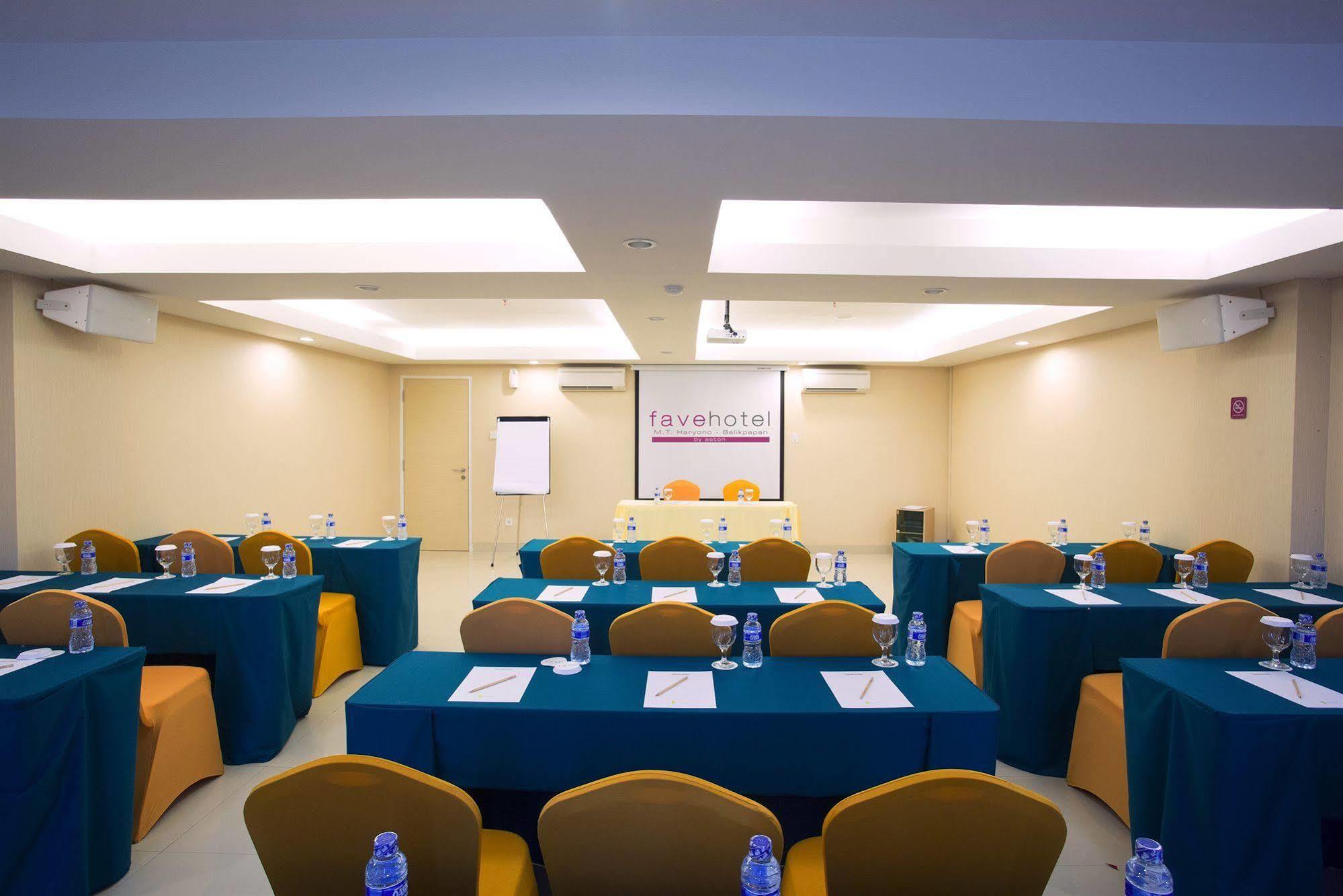 D'Primahotel Balikpapan Exteriör bild